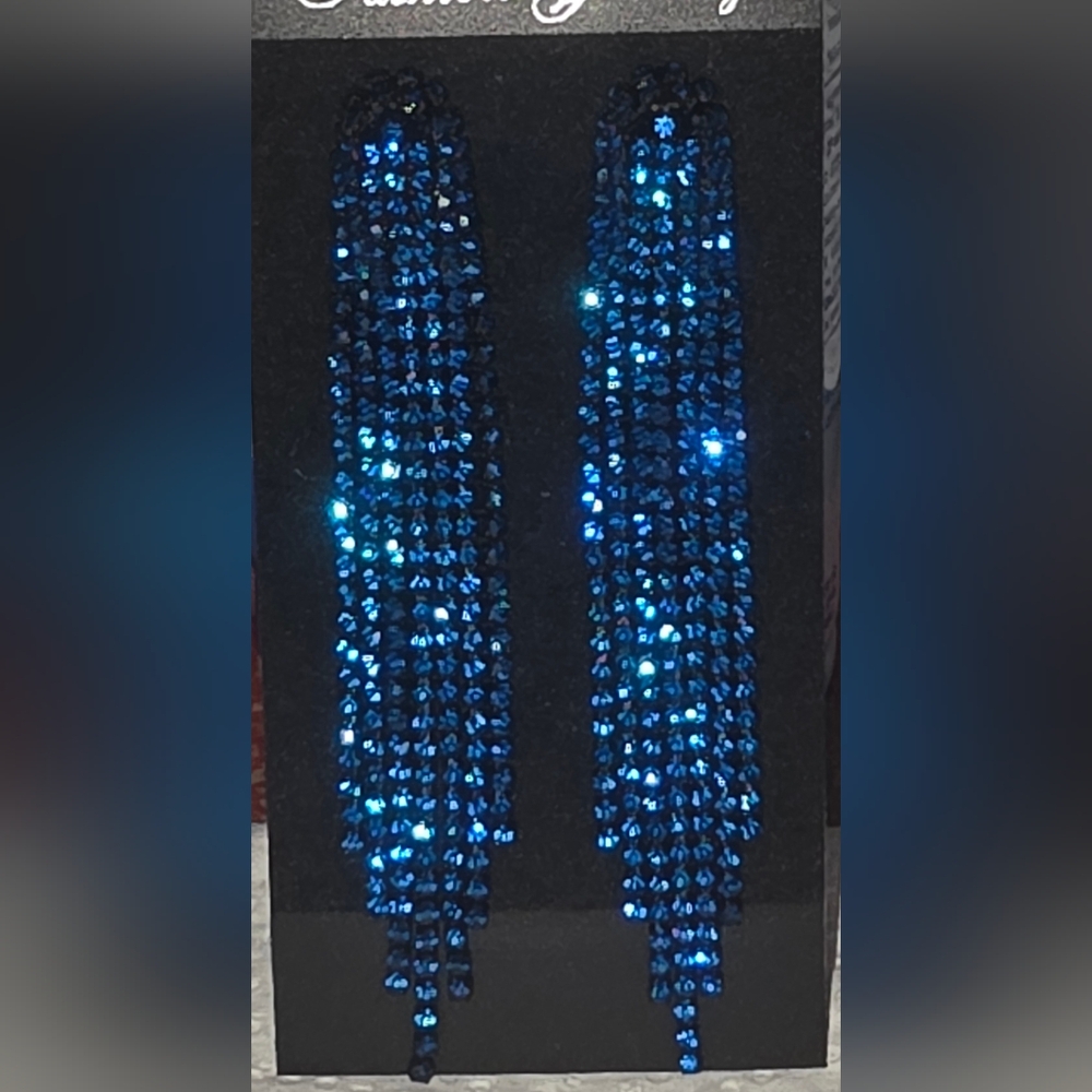 Sparkling Blue Rhinestone Earrings